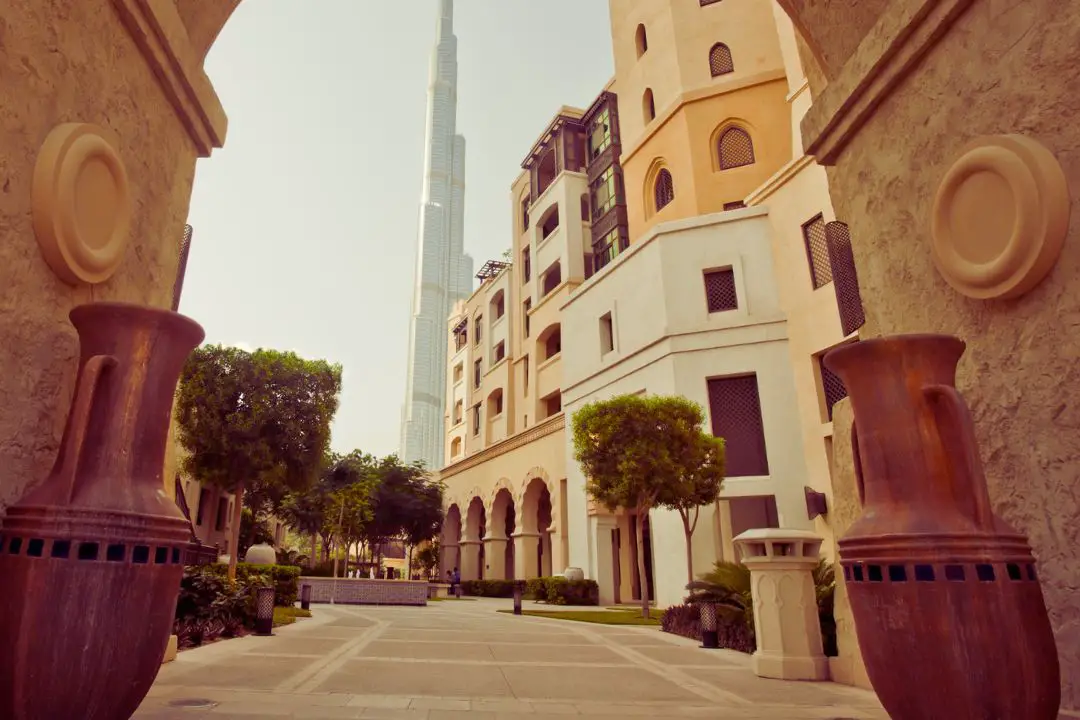 Abayas à Dubaï - Des Créations Raffinées