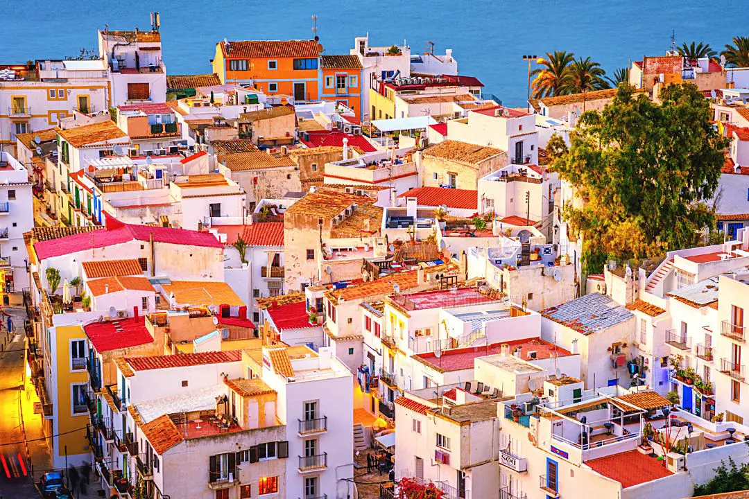 Vacances sans avion à Ibiza